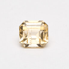 グロッシュラーガーネット (約)5.5×5.1mm 0.94ct | ガーネット専門店 ...